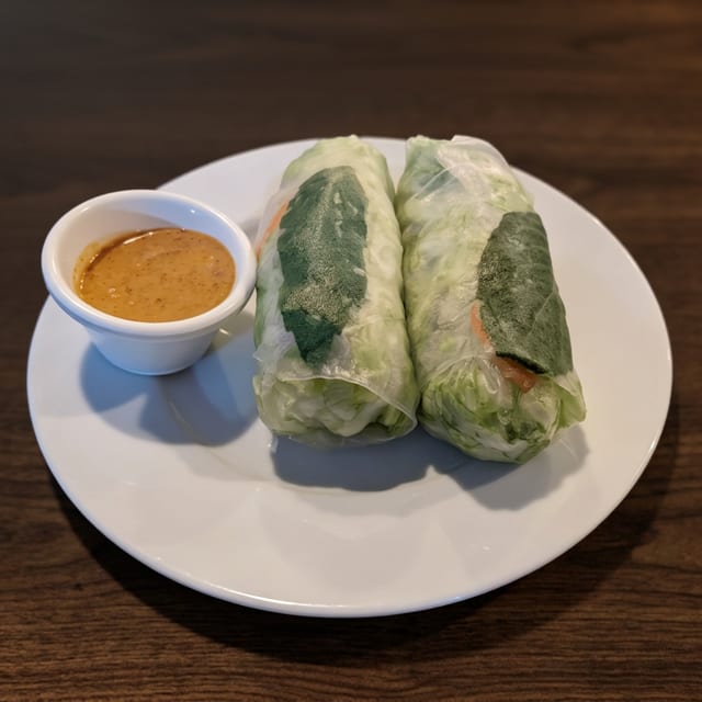 Fresh Rolls (2 Pieces).